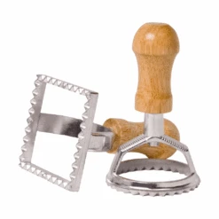 Al Dente Ravioli Cutters Square And Round Set 2